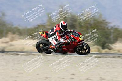 media/Dec-01-2025-Moto Forza (Mon) [[2daa91e15f]]/2-Intermediate Group/Session 3 (Turn 7 Inside Pans)/